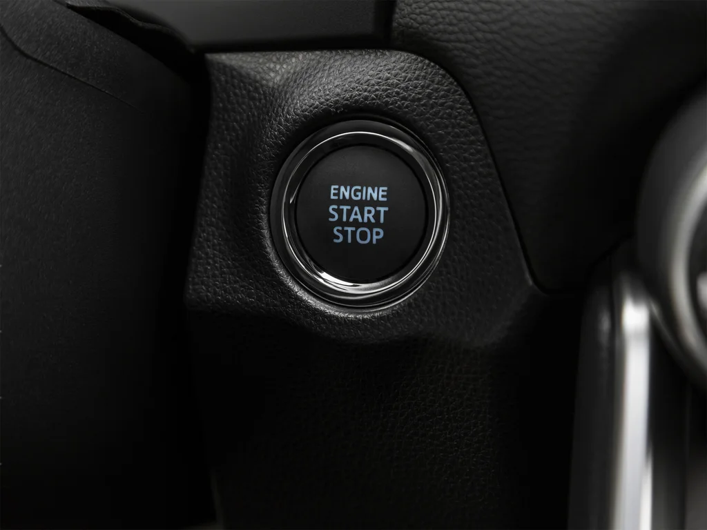 Used 2020 Silver Toyota XLE image 51