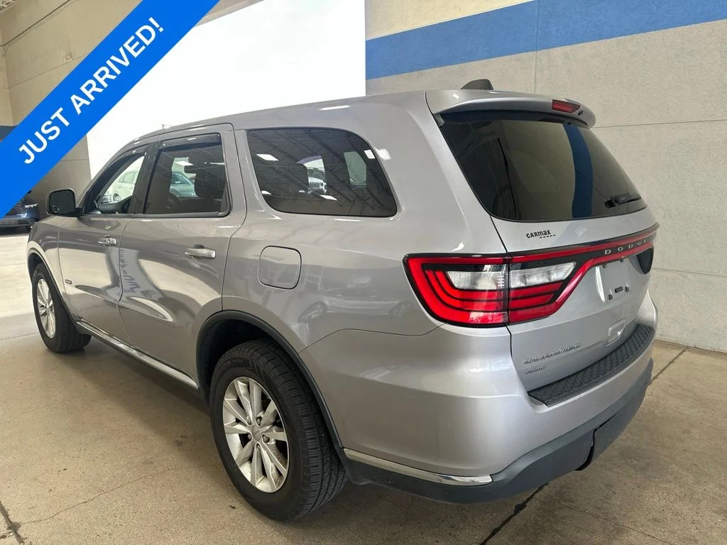 Used 2015 Billet Silver Metallic Dodge SXT image 4