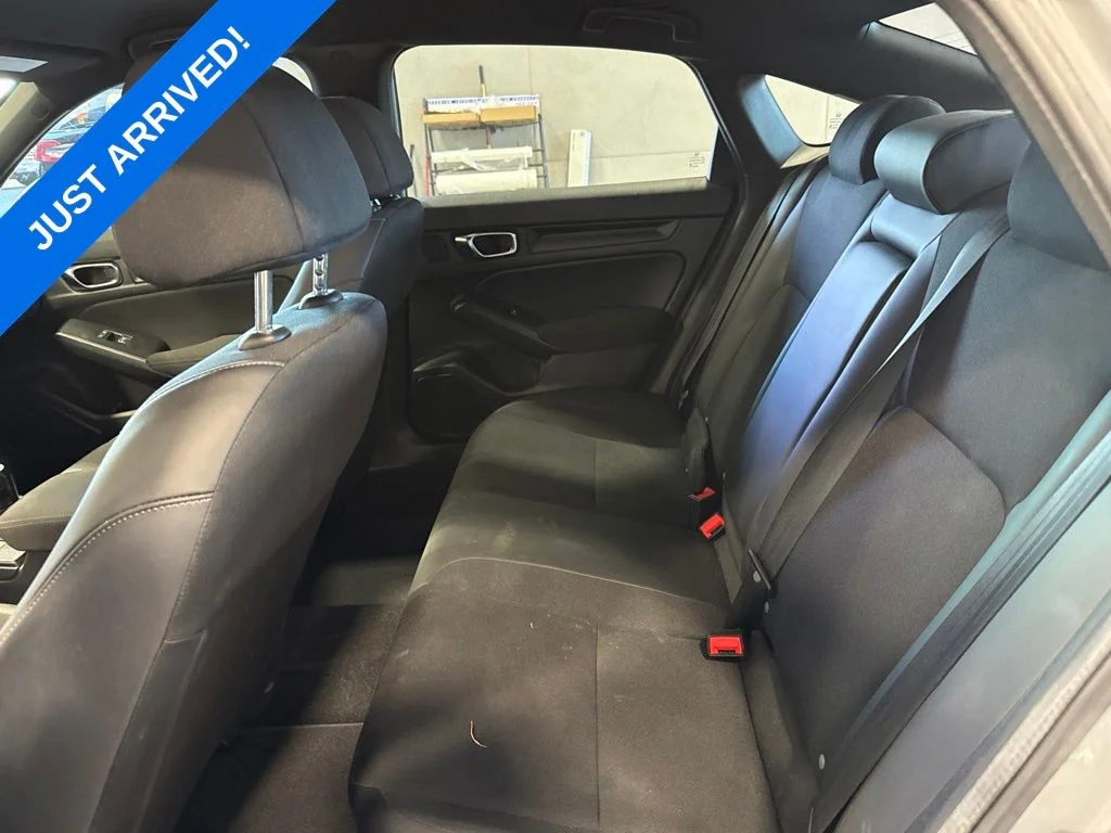 Certified Used 2025 Urban Gray Pearl Honda Sport image 5