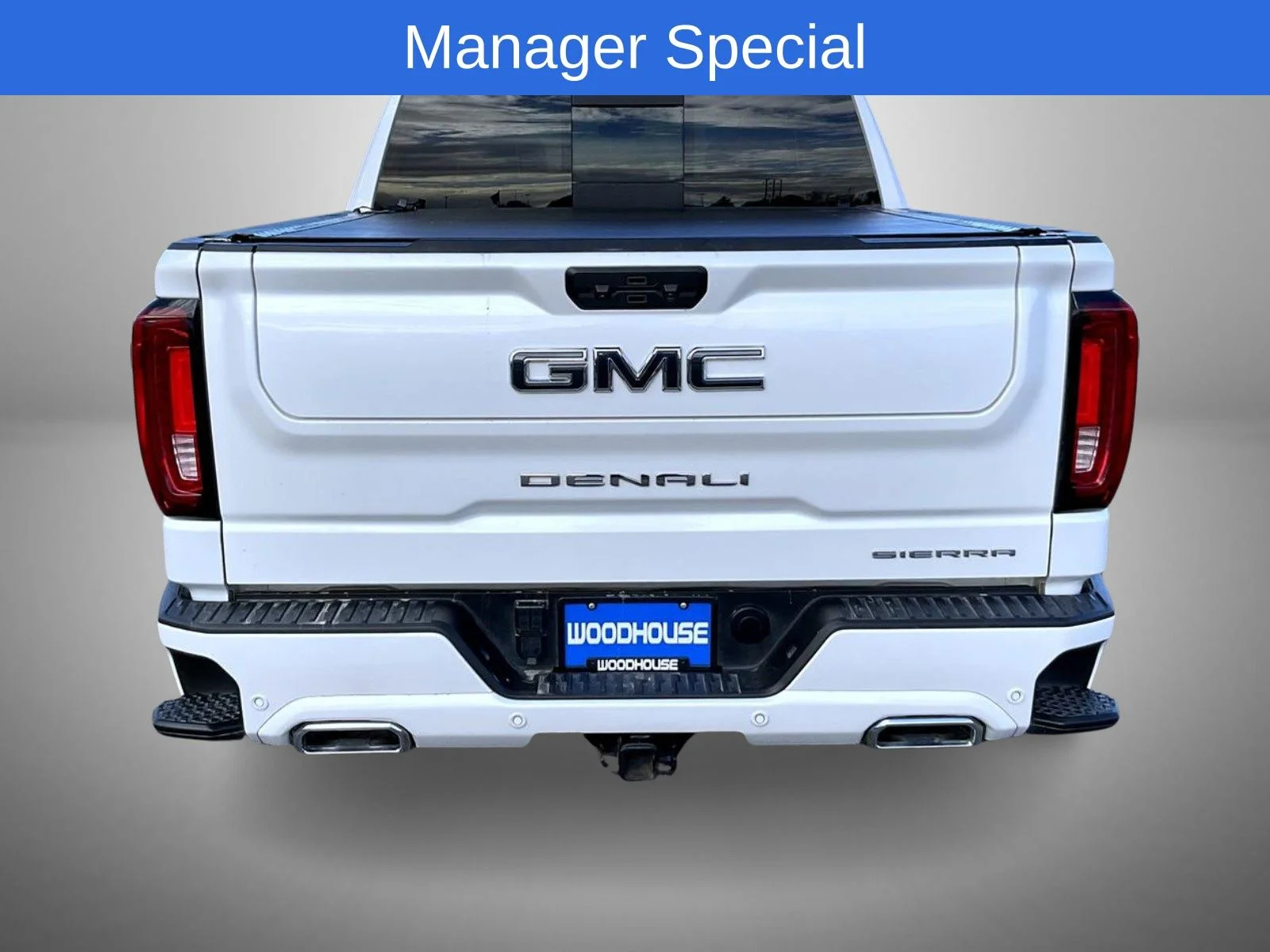 Used 2024 White GMC Denali Ultimate image 7