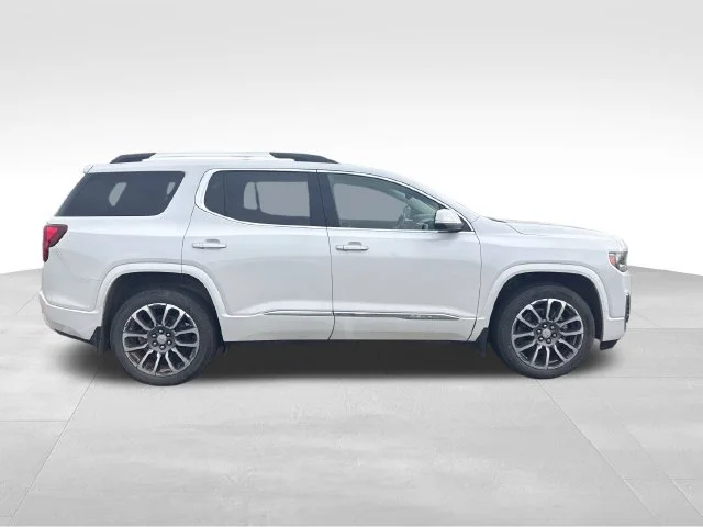 Used 2022 WHITE FROST TRICOAT GMC Denali image 7