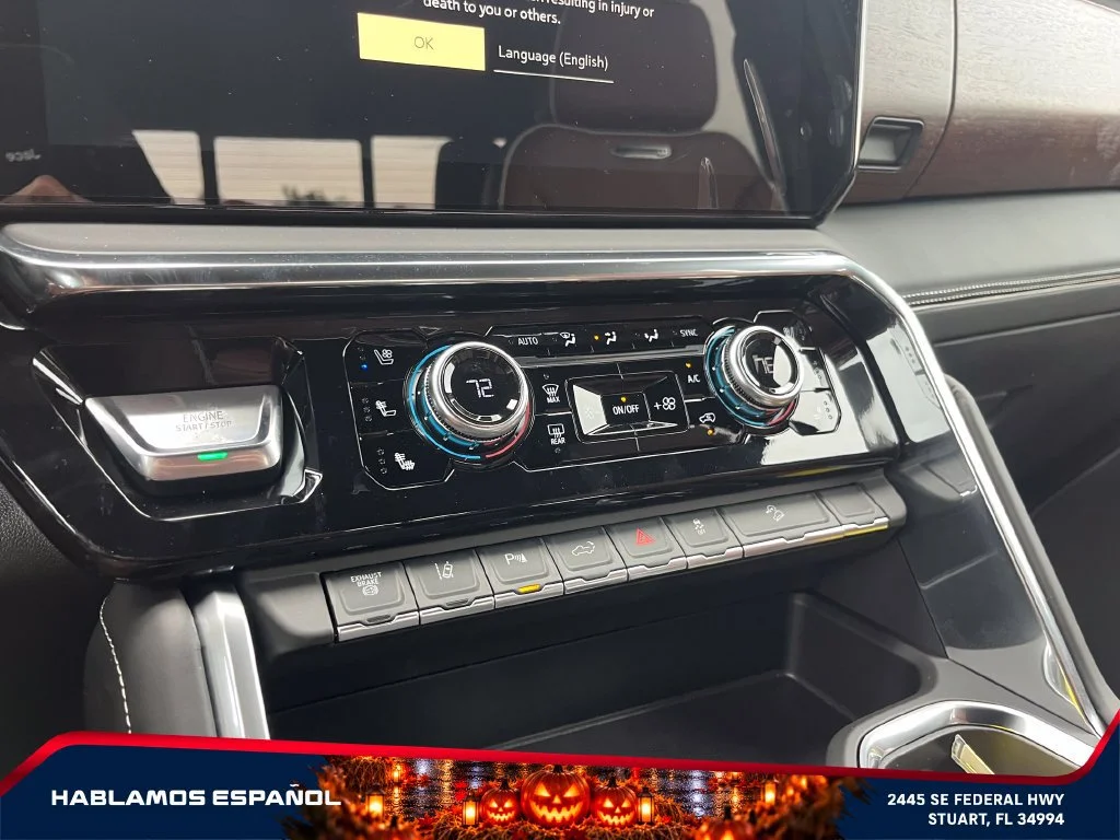 New 2026 Glacier White Tricoat GMC Denali Ultimate image 29