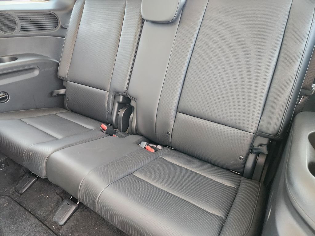 Used 2026 Creamy White Pearl Hyundai SEL 7P image 31