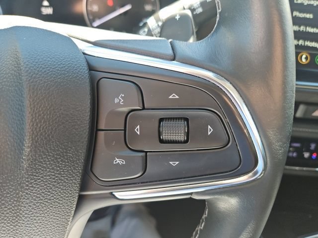 Used 2023 Ebony Twilight Metallic Buick Essence image 23