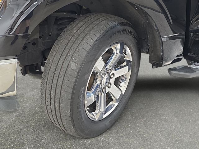 Used 2021 Black Ford XLT image 31