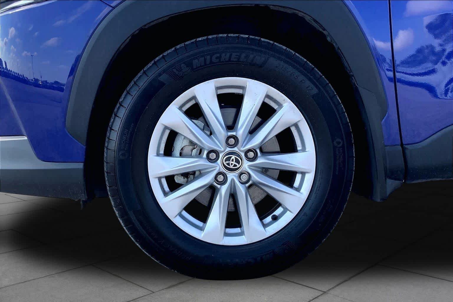 Certified Used 2025 Blue Crush Metallic Toyota LE image 11