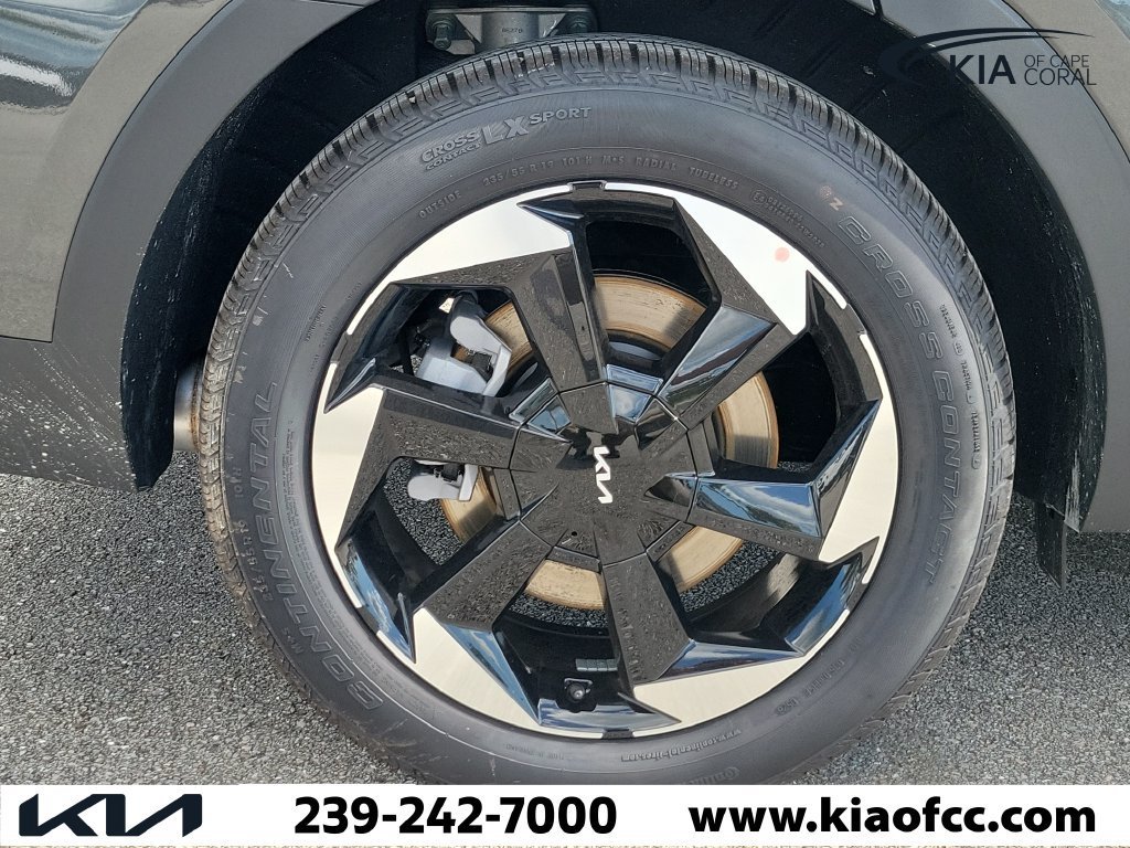New 2026 Interstellar Gray Kia EX image 9