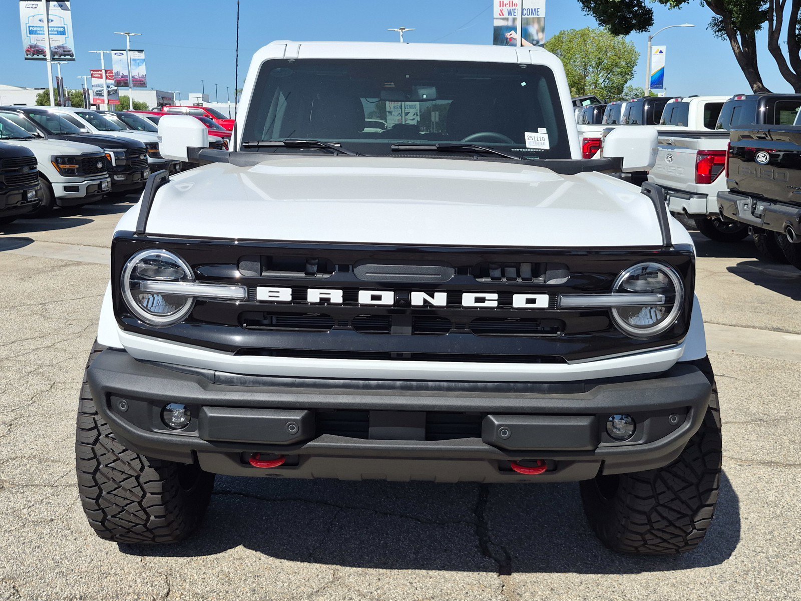 New 2025 White Ford Outer Banks image 2