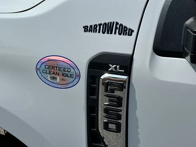 New 2026 Oxford White Ford XL image 17