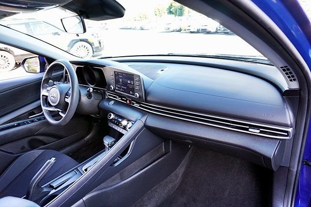 Used 2021 Blue Hyundai SEL image 9