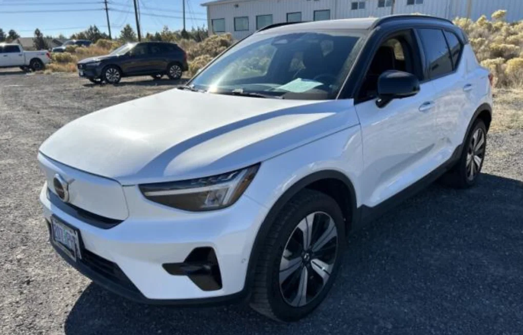 2023 Volvo XC40 Recharge Pure Electric