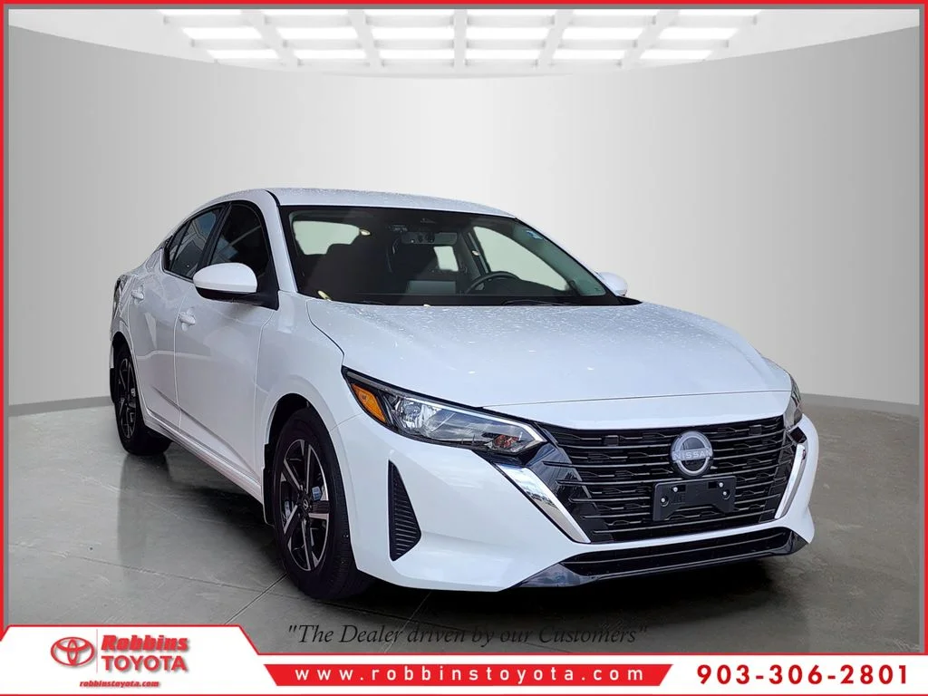 2025 Nissan Sentra SV CVT's photo