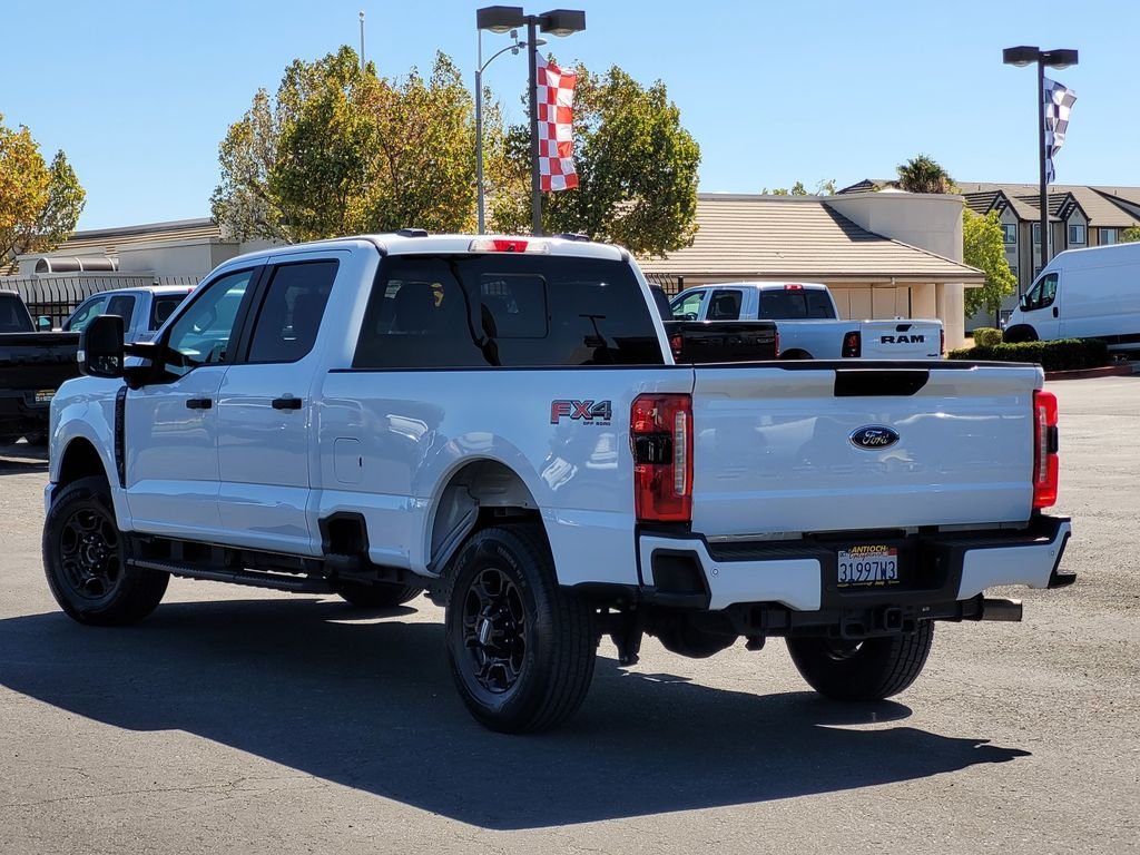 Used 2023 White Ford XL image 6
