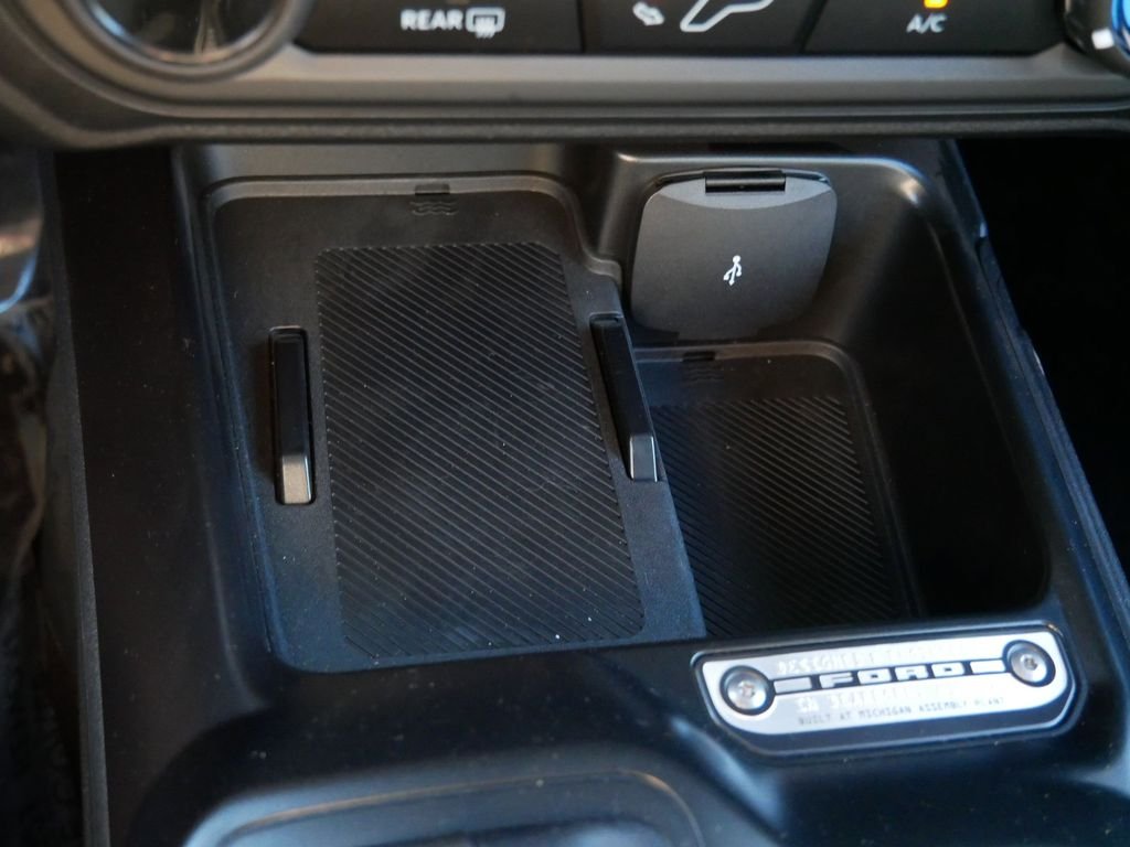 2025 Ford Bronco 4-Door Base - Photo 25