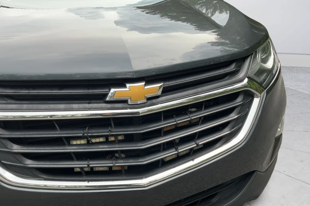 Used 2020 Gray Chevrolet LT image 28