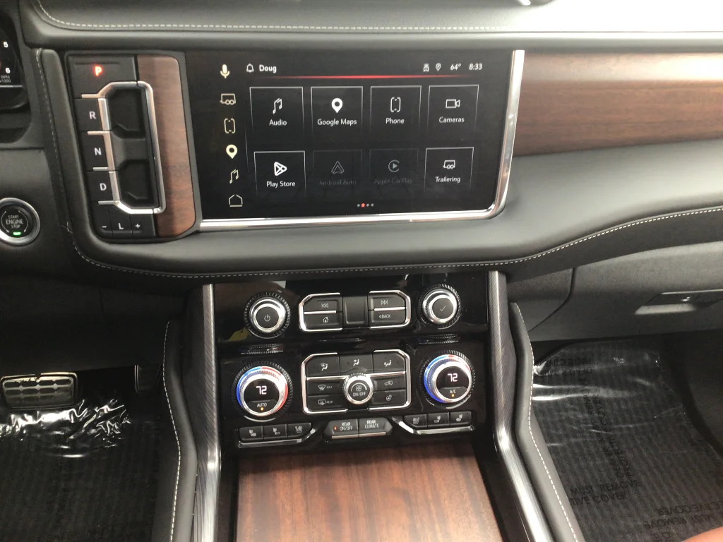 Used 2023 White Frost Tricoat GMC Denali Ultimate image 14