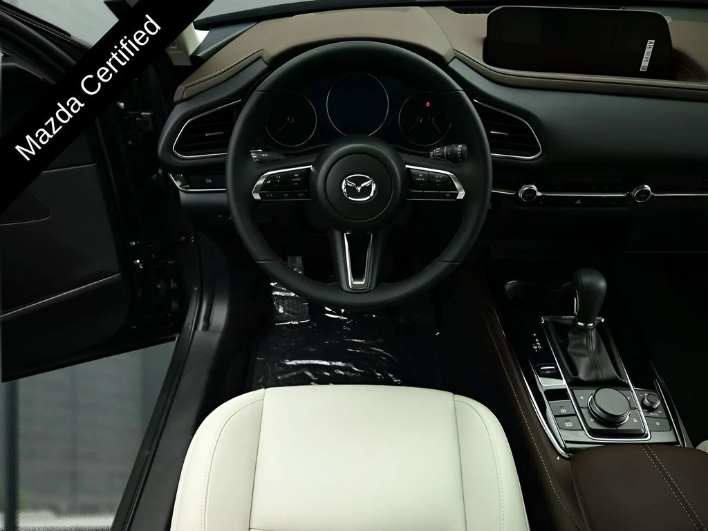 2025 Mazda CX-30 Premium - Photo 26