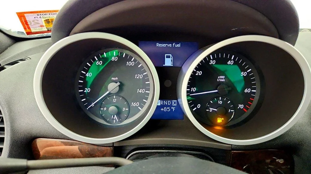 Used 2005 Iridium Silver Metallic Mercedes-Benz SLK350 Roadster 3.5L w/ Driver Adaptive Transmission & Wood Trim image 14
