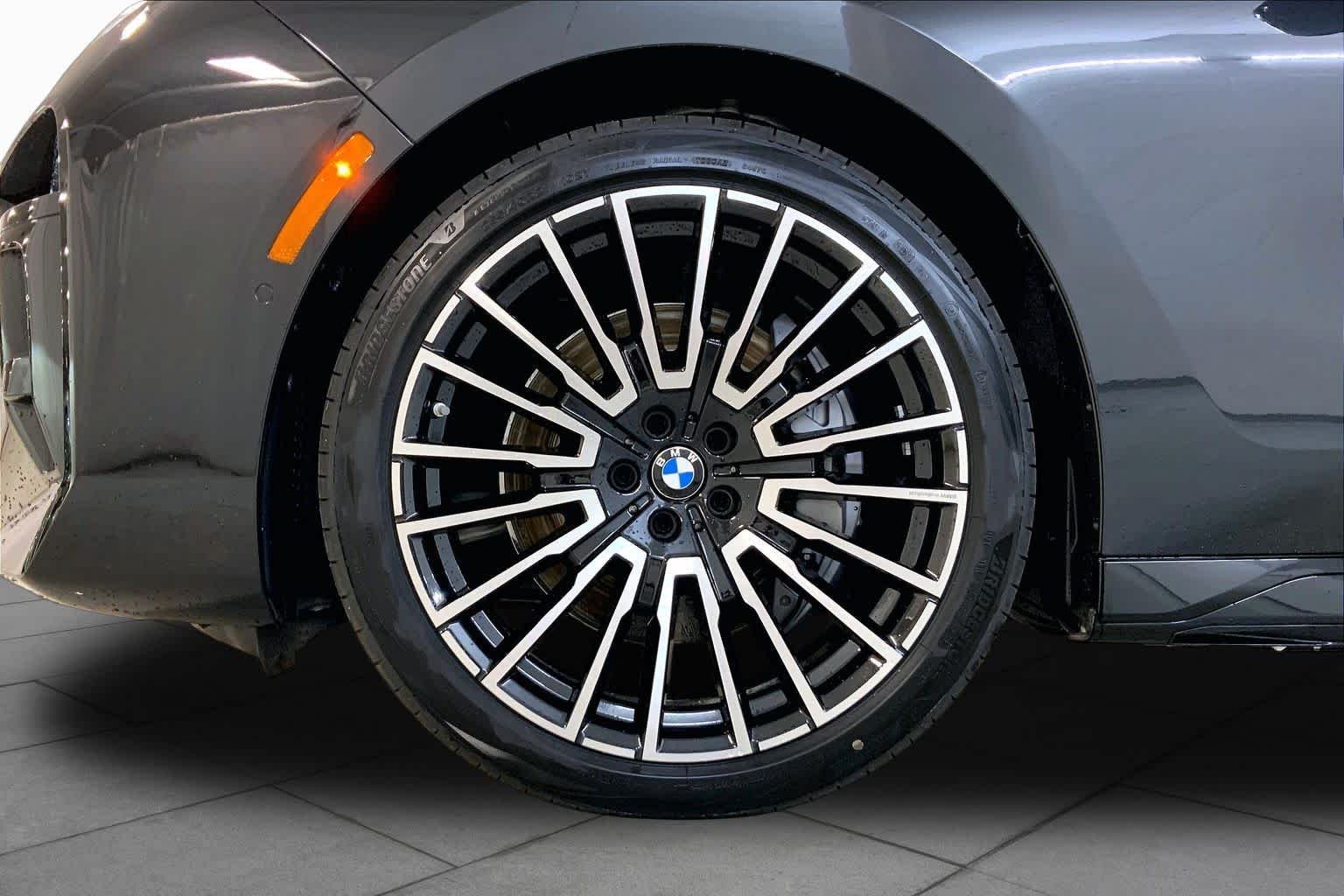 New 2026 Black Sapphire Metallic BMW 740i xDrive image 11