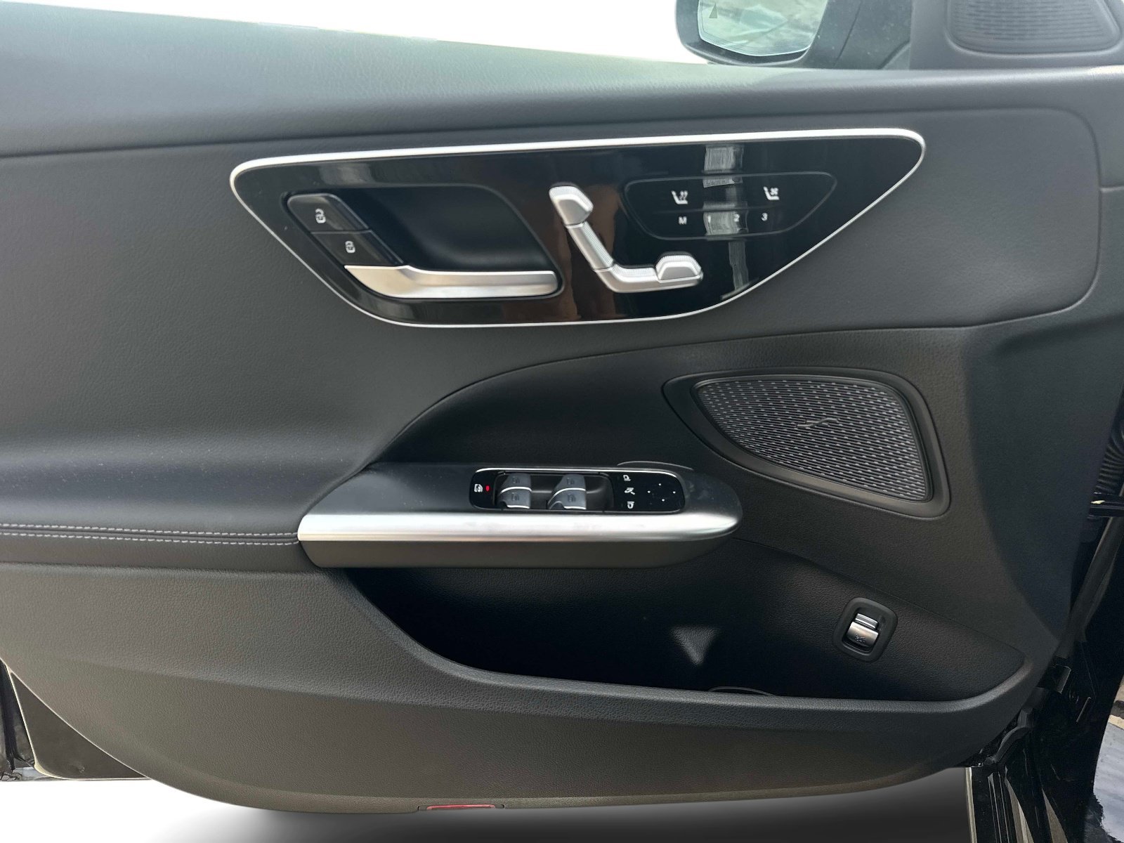 New 2027 Black Mercedes-Benz C 300 image 13