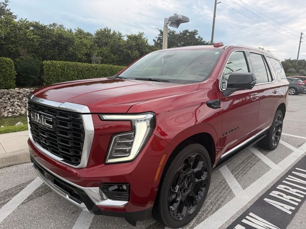 2025 GMC Yukon 4WD Denali's photo