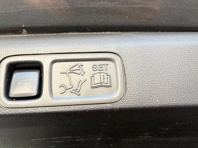 Used 2019 Gray Ford Limited image 42