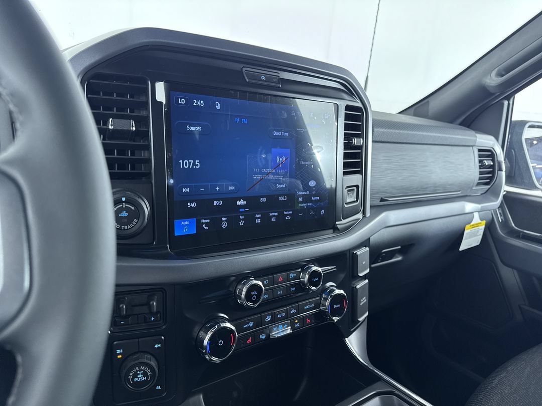 New 2026 Carbonized Gray Metallic Ford XLT image 18