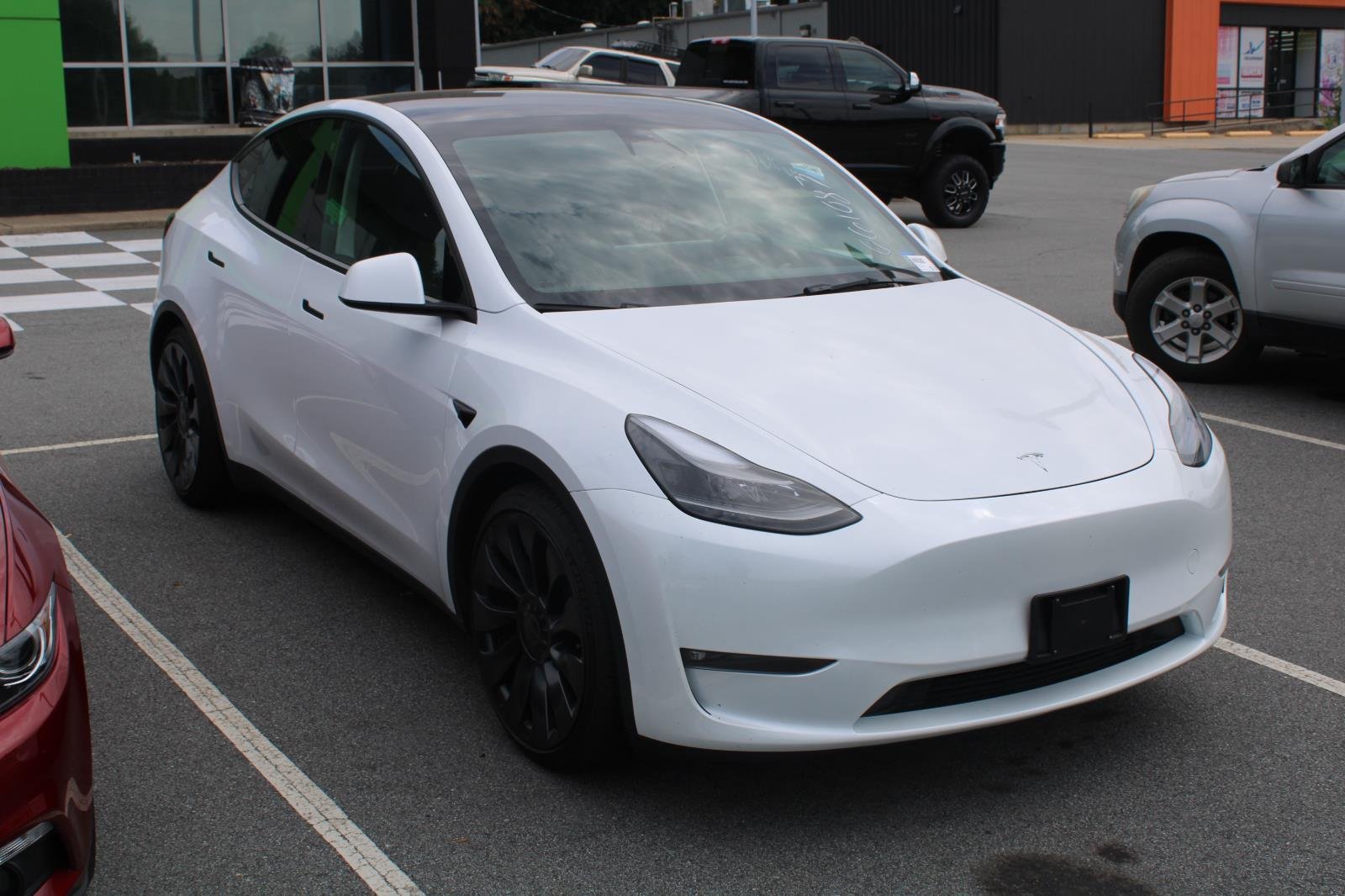 Used 2023  Tesla Performance image 3