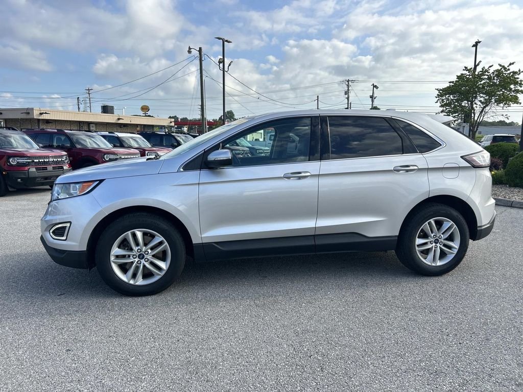 Used 2016 Ingot Silver Ford SEL image 7