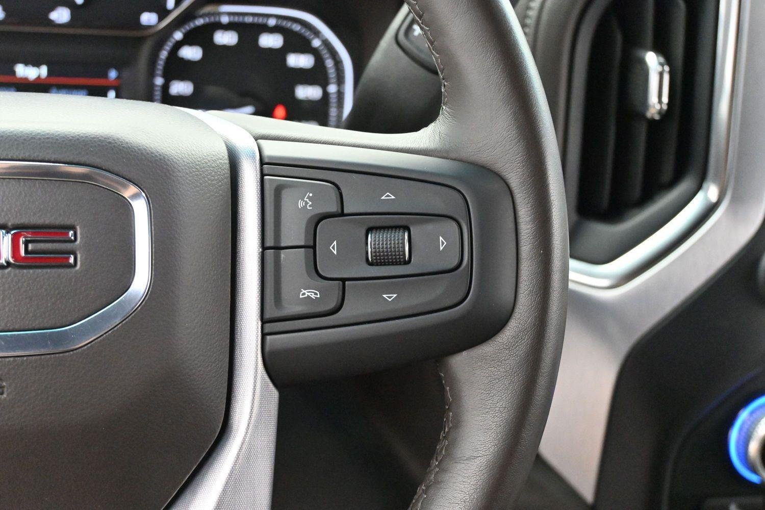 Used 2022 Summit White GMC SLT image 16