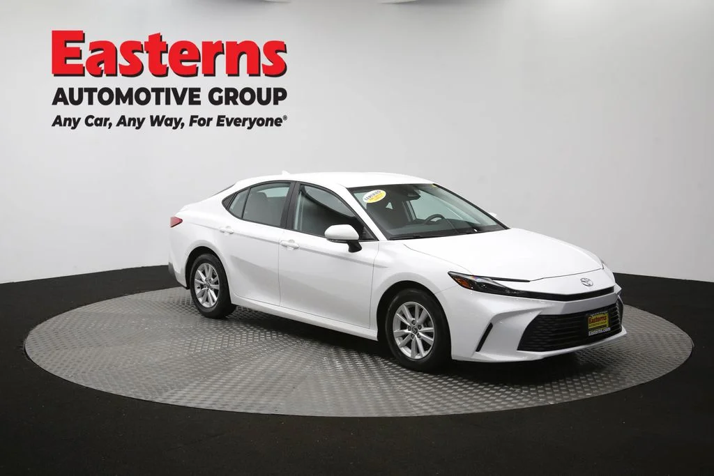 Used 2025 White Toyota LE image 48