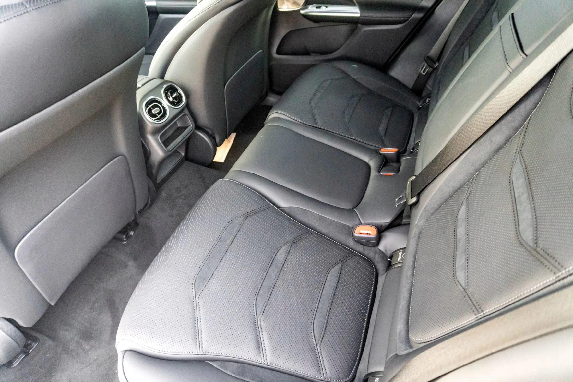 New 2025 Manufaktur Moon Mercedes-Benz AMG® GLC 63 S E Performance image 20