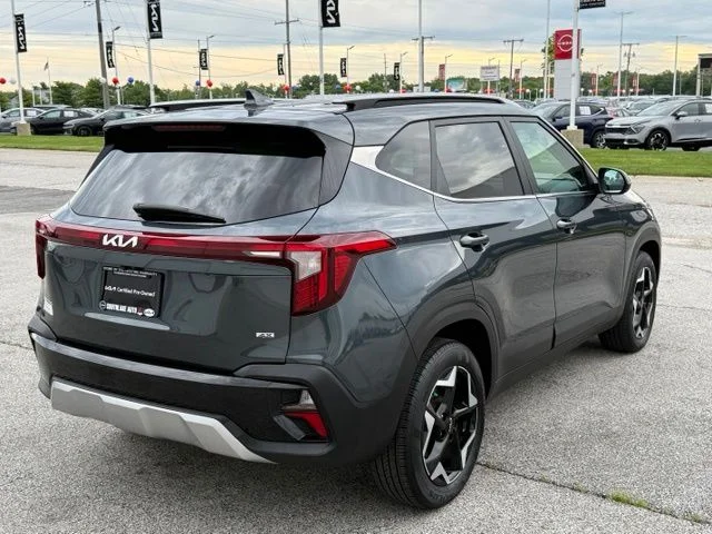 Certified Used 2024 Gray Kia EX image 7