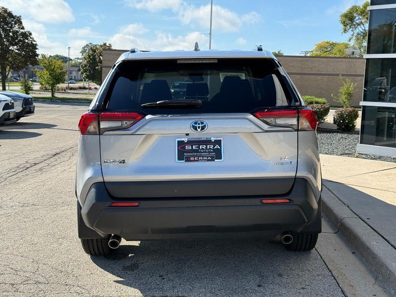 Used 2024 Silver Sky Metallic Toyota LE image 4