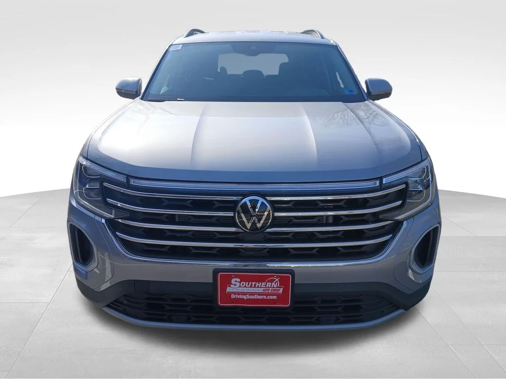 New 2026 Silver Volkswagen 2.0T SE image 8