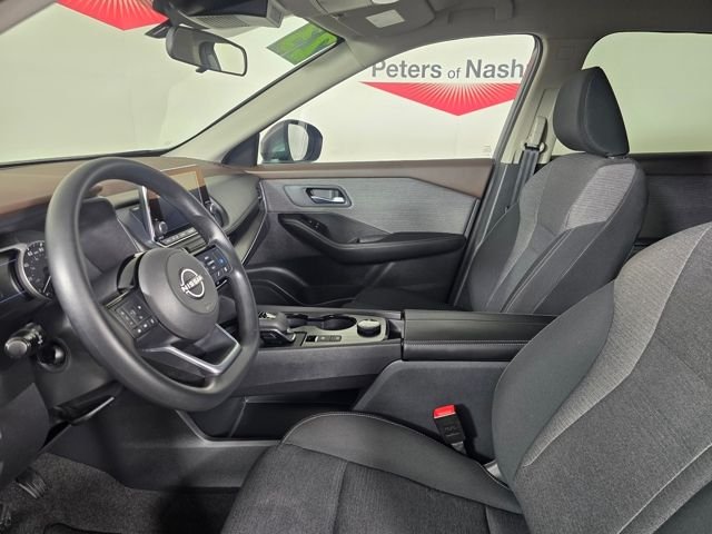 Used 2023 Gun Metallic Nissan SV image 15