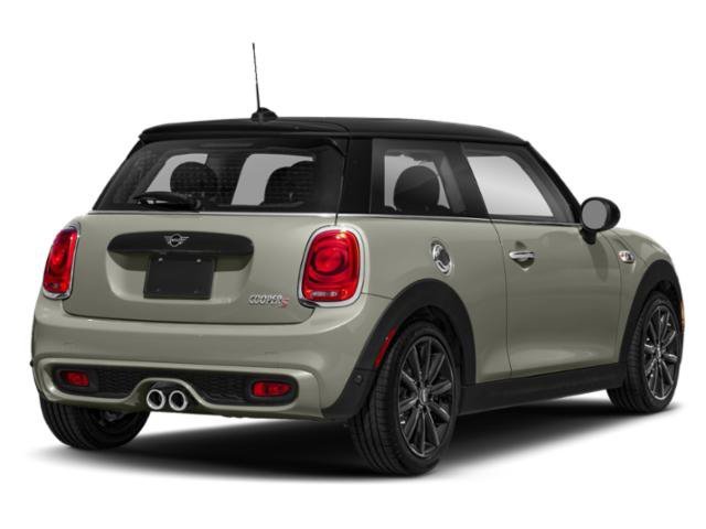 Used 2019 British Racing Green Metallic MINI Cooper S image 2