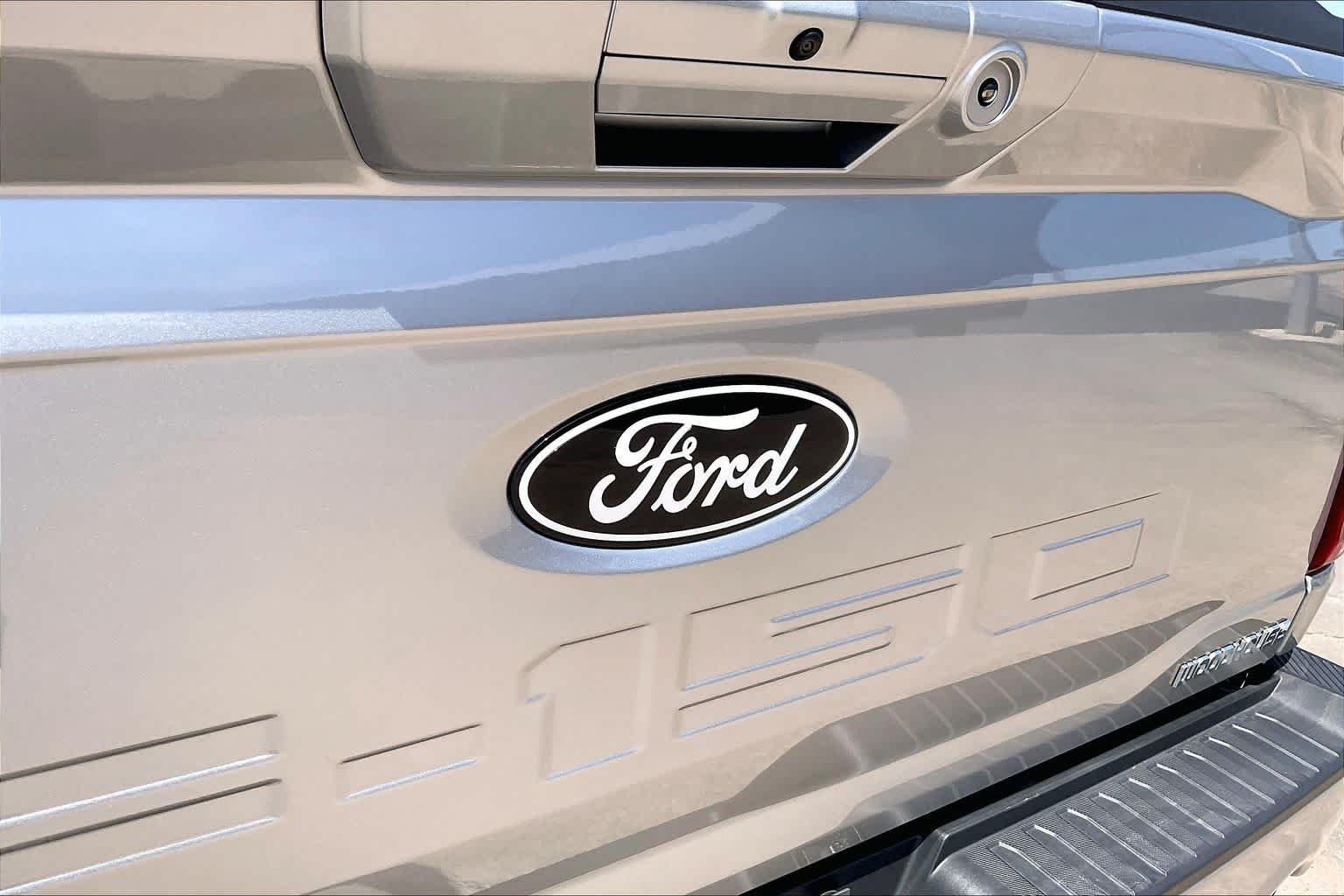 Used 2025 Iconic Silver Metallic Ford Tremor image 58