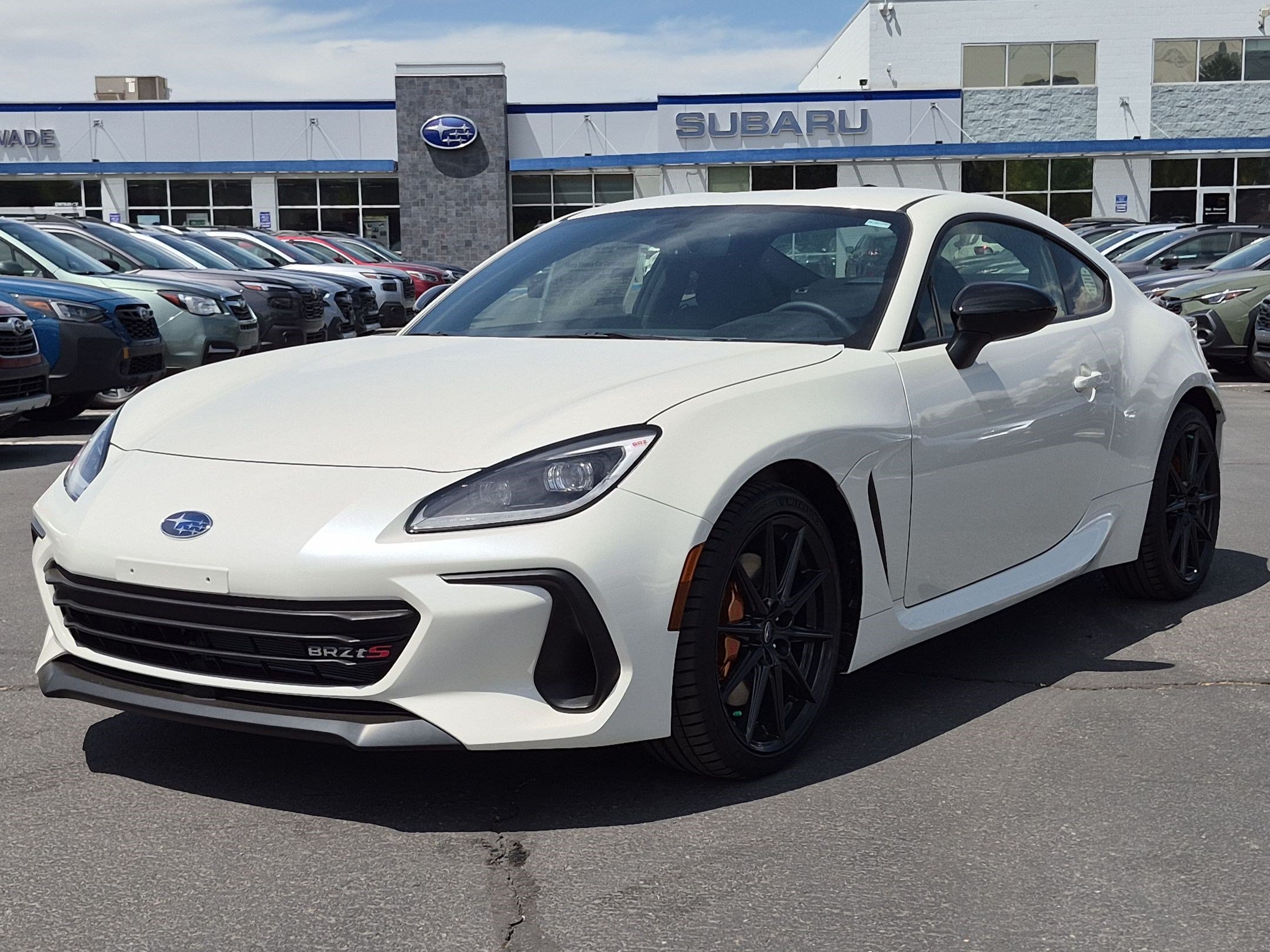 New 2026 CRYSTAL WHITE PEARL Subaru tS image 8