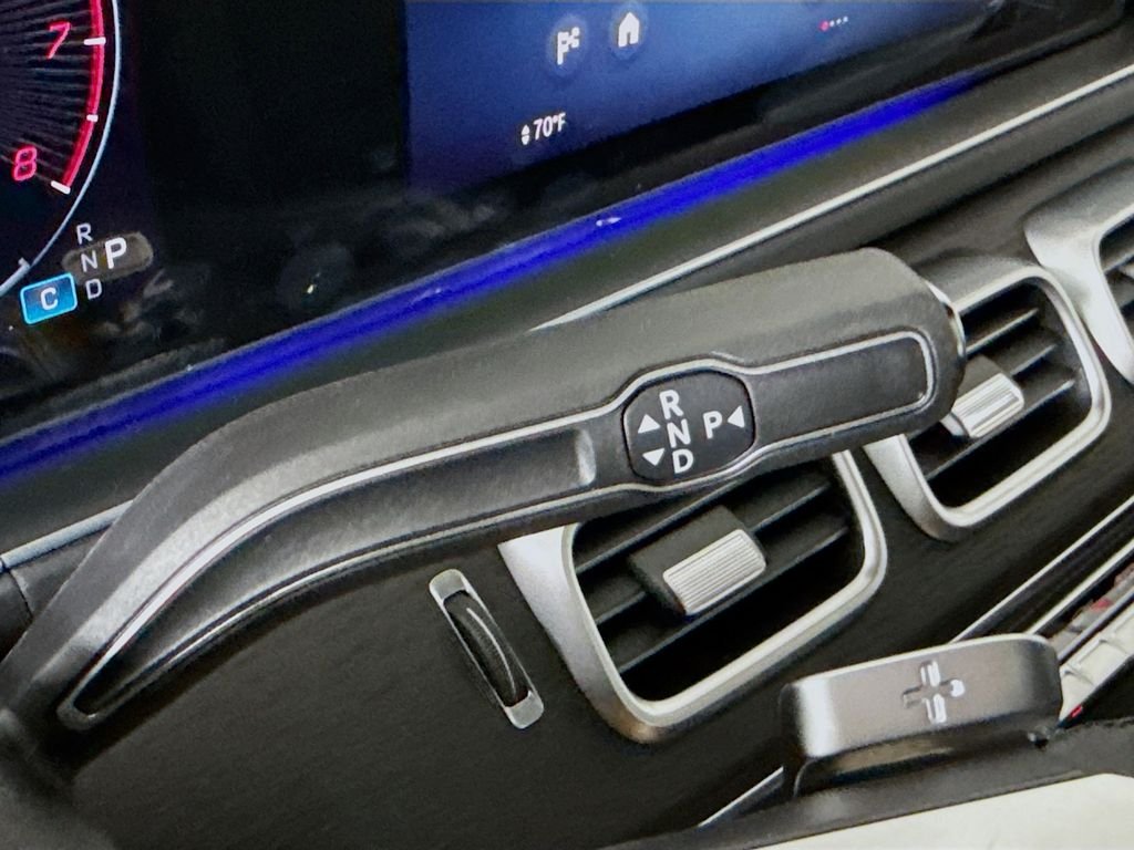 New 2026 Black Mercedes-Benz GLS 450 image 17