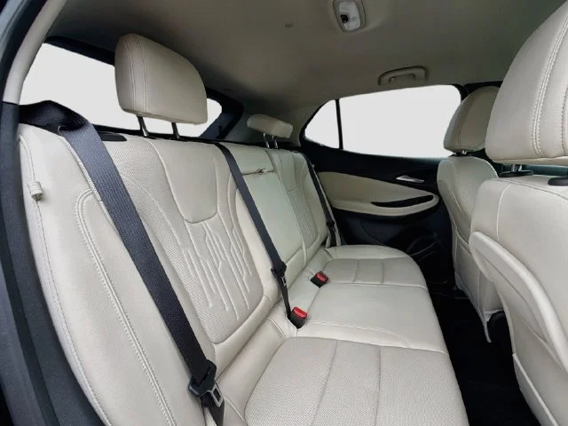 Used 2025 Black Buick Avenir image 27