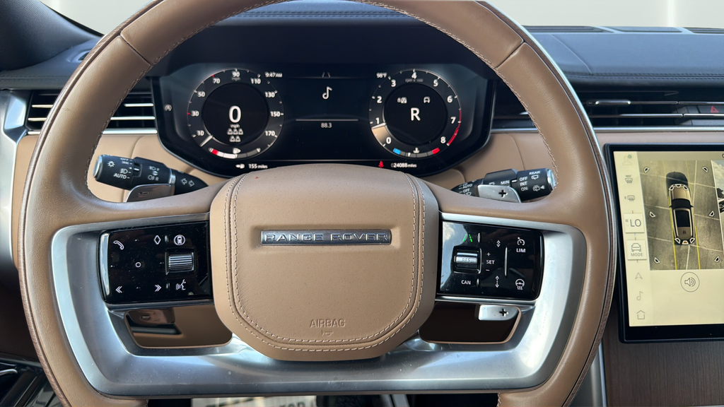 Used 2024 Blue Land Rover SE image 25