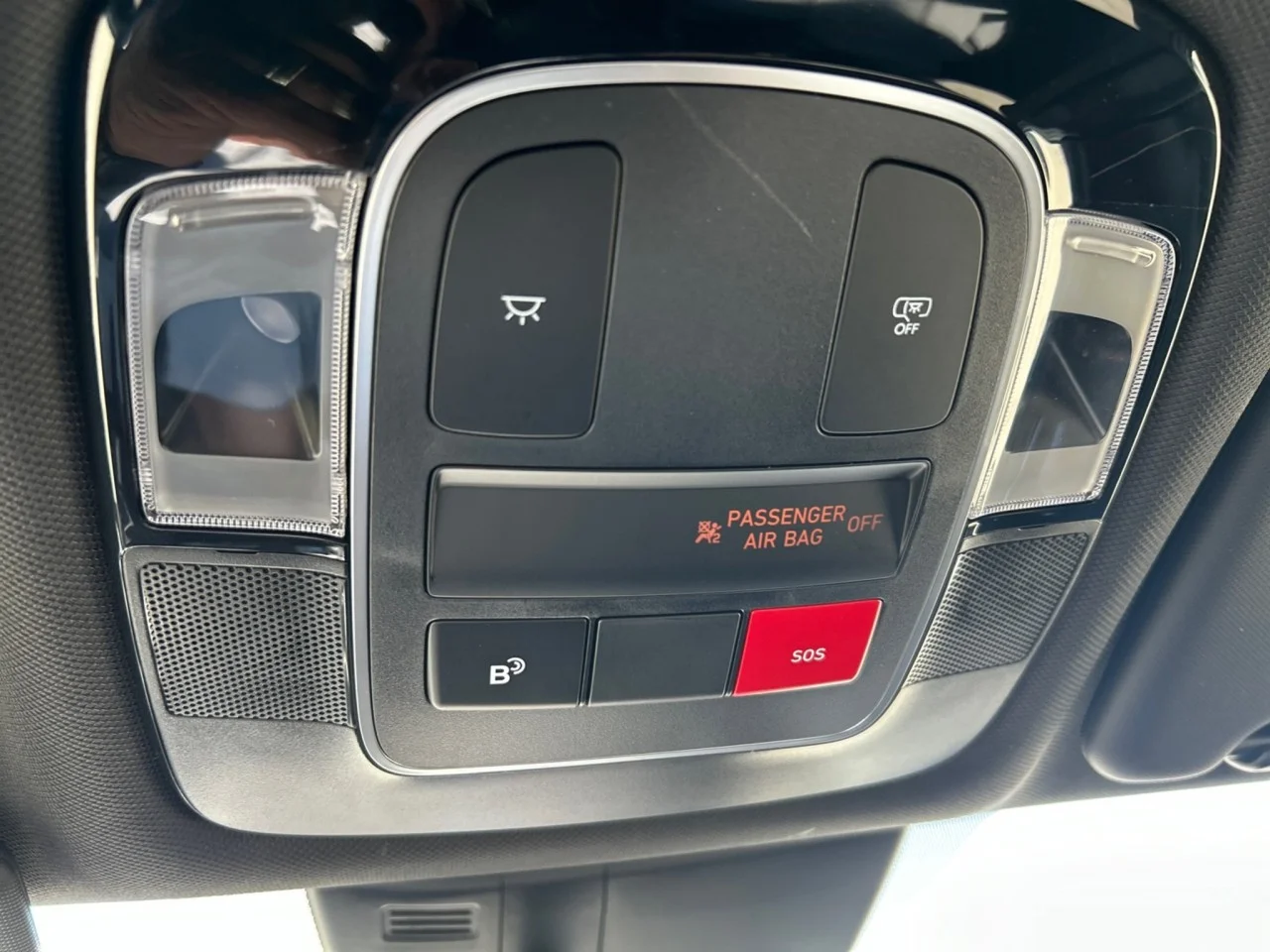Used 2026  Hyundai SEL image 18