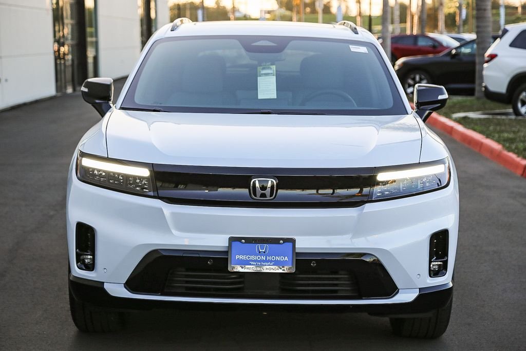 New 2026 Frostline White Pearl Honda Touring image 2