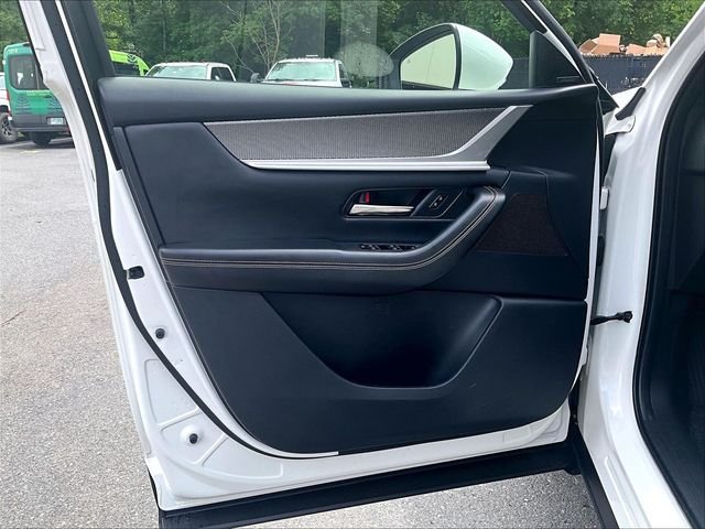 Used 2024 White Mazda 3.3 Turbo Premium Plus image 19