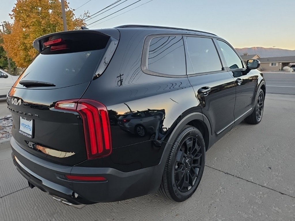 2022 Kia Telluride SX photo 3