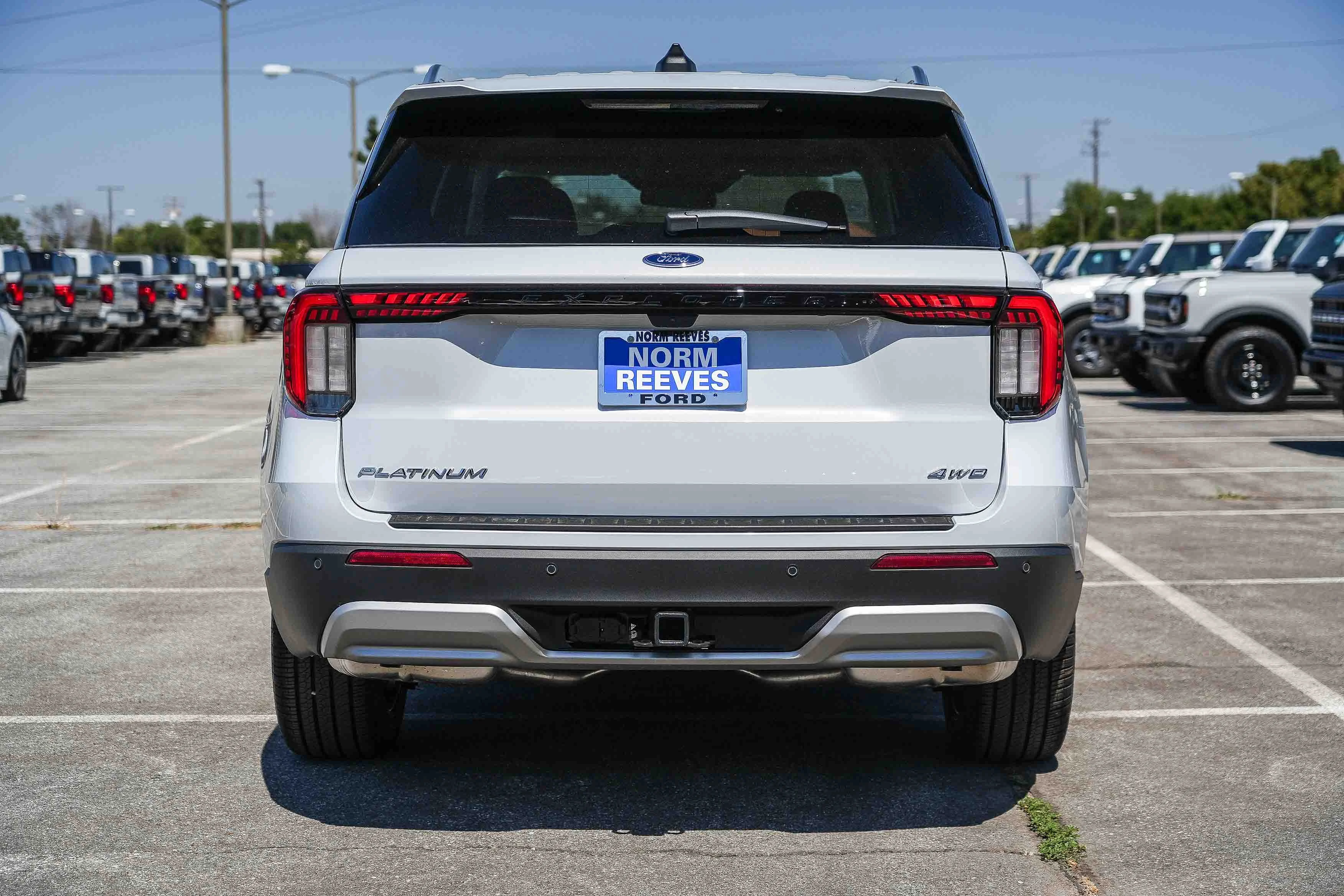 New 2026 Space White Metallic Ford Platinum™ image 7