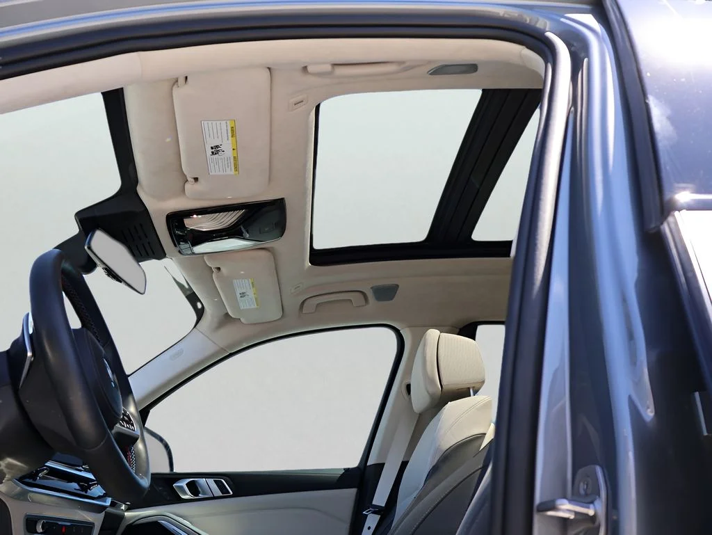 2025 BMW X7 M60i - Photo 41