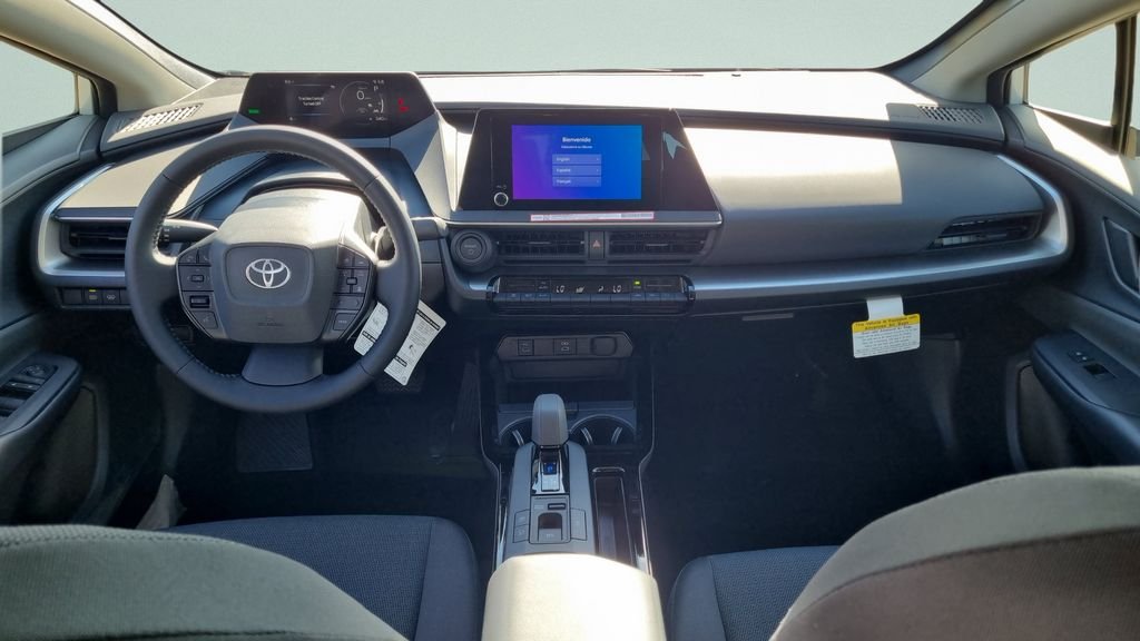 New 2027 Wind Chill Pearl <sup>1</sup> Toyota  LE image 11