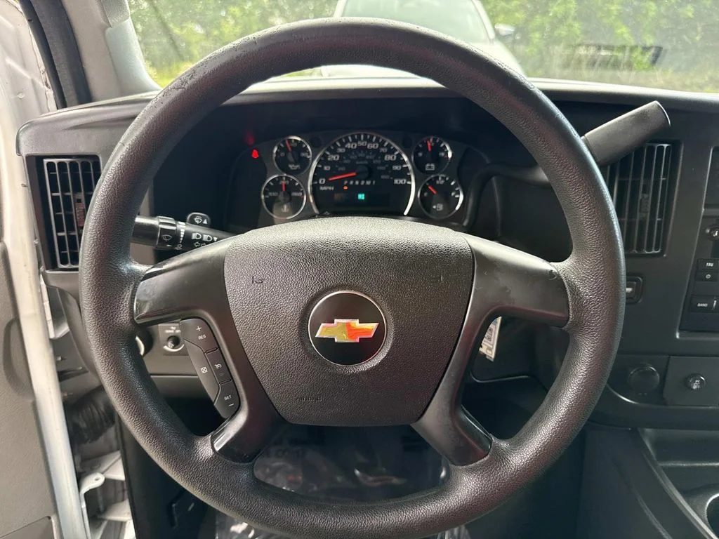 Used 2016 White Chevrolet LT image 34
